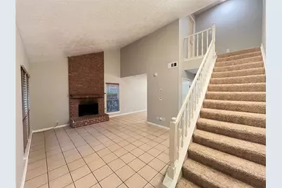 17 Briervine Court, The Woodlands, TX 77381 - Photo 3