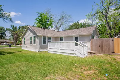 401 Oaklawn Street, League City, TX 77573 - Photo 3