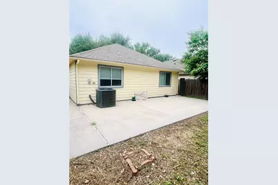 5314 San Pablo Gardens Drive, Houston, TX 77045 - Photo 5