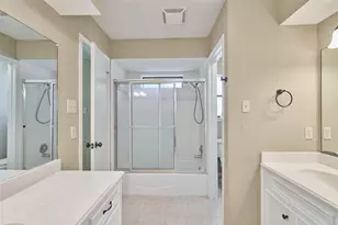 80 Rolling Hills Dr, Conroe, TX 77304 - Photo 31