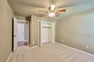 80 Rolling Hills Dr, Conroe, TX 77304 - Photo 37