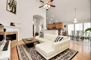 2610 Silverton Bend, Rosenberg, TX 77471 - Photo 3