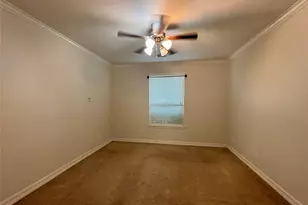 6013 Dublin Ln, Pearland, TX 77581 - Photo 11