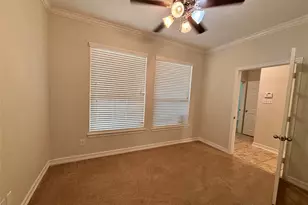 6013 Dublin Ln, Pearland, TX 77581 - Photo 9