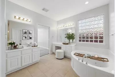 12019 Costa Del Rey Court, Houston, TX 77041 - Photo 17