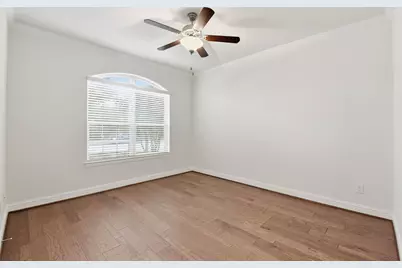 18915 Hilltop Valley Drive, Cypress, TX 77429 - Photo 23