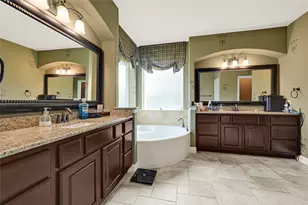 902 Cactus Ridge Ct, Friendswood, TX 77546 - Photo 19