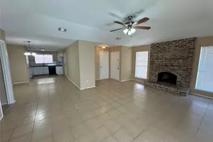 7430 Lobera Dr, Houston, TX 77083 - Photo 5
