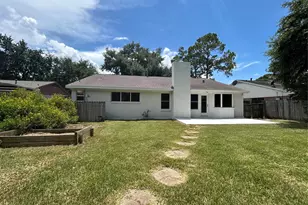 12118 Dorrance Ln, Meadows Place, TX 77477 - Photo 23