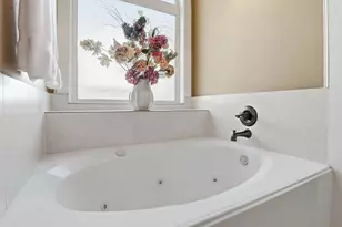 1549 Alexander St, Houston, TX 77008 - Photo 25