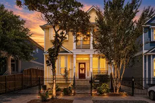 1549 Alexander St, Houston, TX 77008 - Photo 1