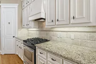 1549 Alexander St, Houston, TX 77008 - Photo 13