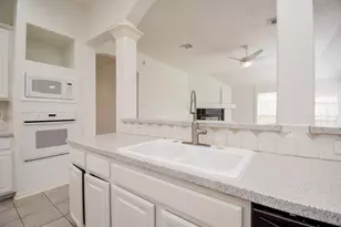 13111 Ivyhurst Ln, Houston, TX 77082 - Photo 17
