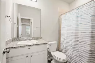 7419 French Quarter Ct, Fulshear, TX 77441 - Photo 17