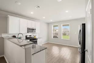 7419 French Quarter Ct, Fulshear, TX 77441 - Photo 9