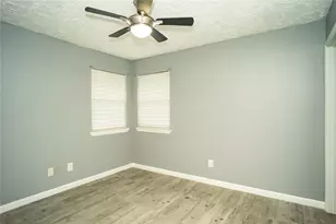 20011 River Brook Dr, Humble, TX 77346 - Photo 11