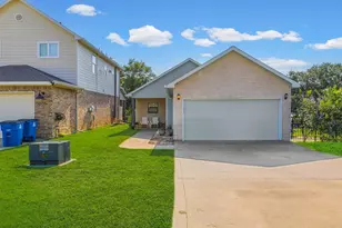 185 Bayview Ln, Livingston, TX 77351 - Photo 5
