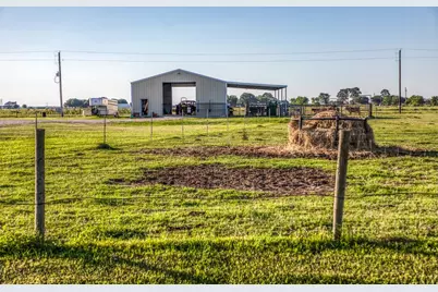 2455 County Road 289, East Bernard, TX 77435 - Photo 31