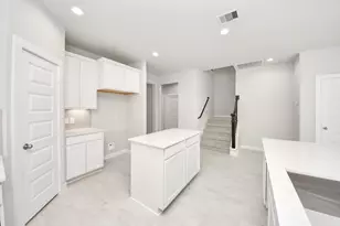 19015 Cape Capasso Dr, Hockley, TX 77447 - Photo 9