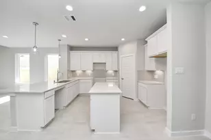 19015 Cape Capasso Dr, Hockley, TX 77447 - Photo 5