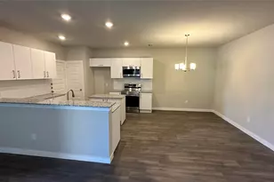 9812 Grosbeak Ln, Magnolia, TX 77354 - Photo 5