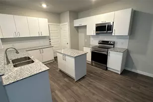 9812 Grosbeak Ln, Magnolia, TX 77354 - Photo 7