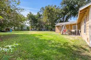 130 Airway Dr, Houston, TX 77037 - Photo 31