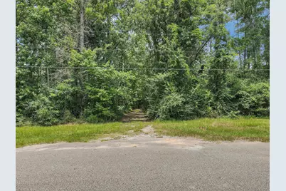 15685 Franklin Drive, Conroe, TX 77303 - Photo 3