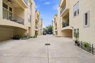 1333 W 21st St, Houston, TX 77008 - Photo 3