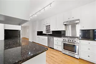 2915 Quenby Ave, West University Place, TX 77005 - Photo 3