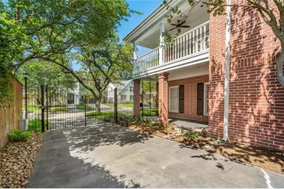 2915 Quenby Avenue, West University Place, TX 77005 - Photo 1