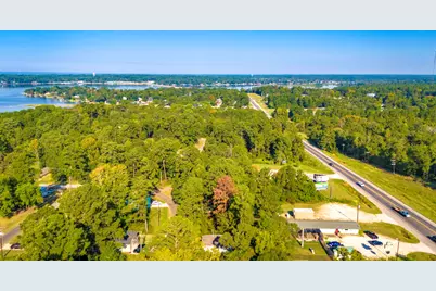 443 Mesquite, Livingston, TX 77351 - Photo 25