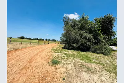 9821 W US Hwy 90, Flatonia, TX 78941 - Photo 3