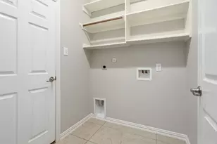 13846 McKinney Creek Ln, Houston, TX 77044 - Photo 23