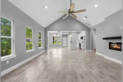 15011 Indian Hill Trail, Willis, TX 77378 - Photo 7