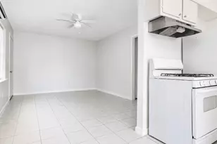 7818 Oak Knoll Ln Ln, Houston, TX 77028 - Photo 5