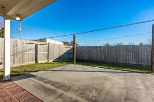 2813 32nd Ave N, Texas City, TX 77590 - Photo 39