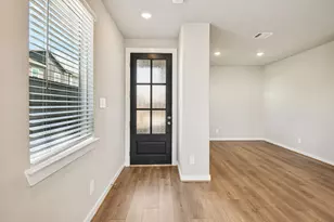 10002 Rustic Charm St, Houston, TX 77080 - Photo 3