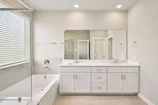 10002 Rustic Charm St, Houston, TX 77080 - Photo 27