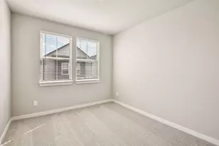 10002 Rustic Charm St, Houston, TX 77080 - Photo 37