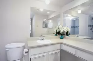 12400 Overbrook Ln, Houston, TX 77077 - Photo 13