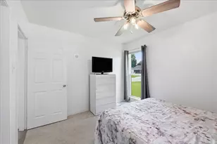 5280 Swallow Dr, Beaumont, TX 77707 - Photo 23