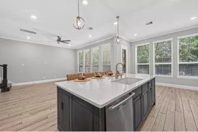 51 Banbury Court, Tomball, TX 77375 - Photo 13