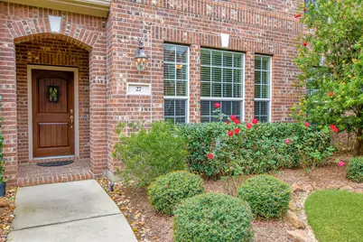 27 Umbria Lane, The Woodlands, TX 77382 - Photo 5