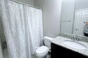 27 Umbria Ln, The Woodlands, TX 77382 - Photo 19