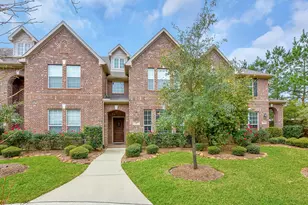 27 Umbria Ln, The Woodlands, TX 77382 - Photo 1