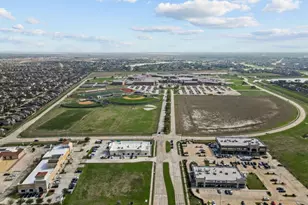 2401 Trocadero Ln, League City, TX 77573 - Photo 35