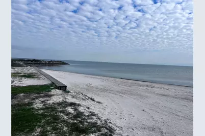 3368 Bay Point, Palacios, TX 77465 - Photo 3