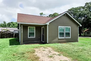 438 Spence Ln, Crosby, TX 77532 - Photo 1