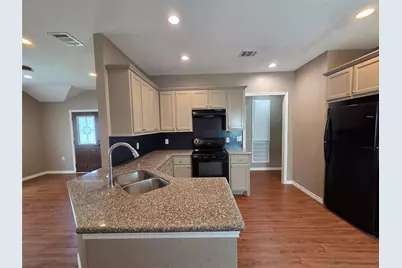 438 Spence Lane, Crosby, TX 77532 - Photo 9